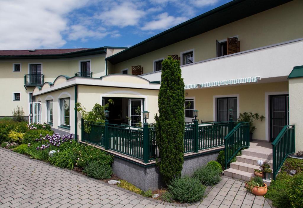 Landhaus Pannonia Mörbisch am See Esterno foto